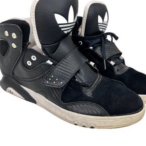 Adidas Basketball Shoes Black White High Top CLU 600001 2011 Mens Size 10